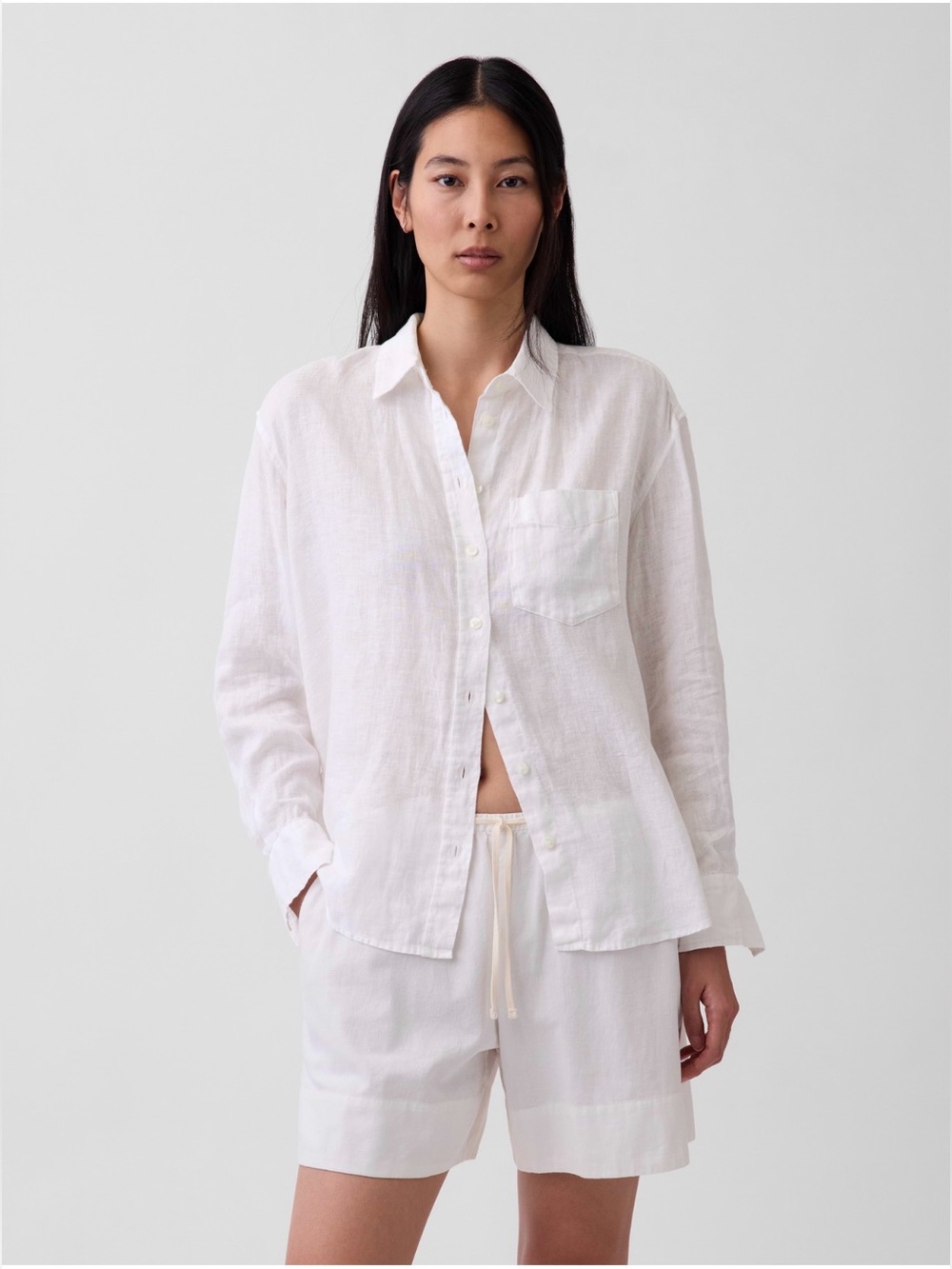 GAP 100% Linen Relaxed Button-Down Shirt